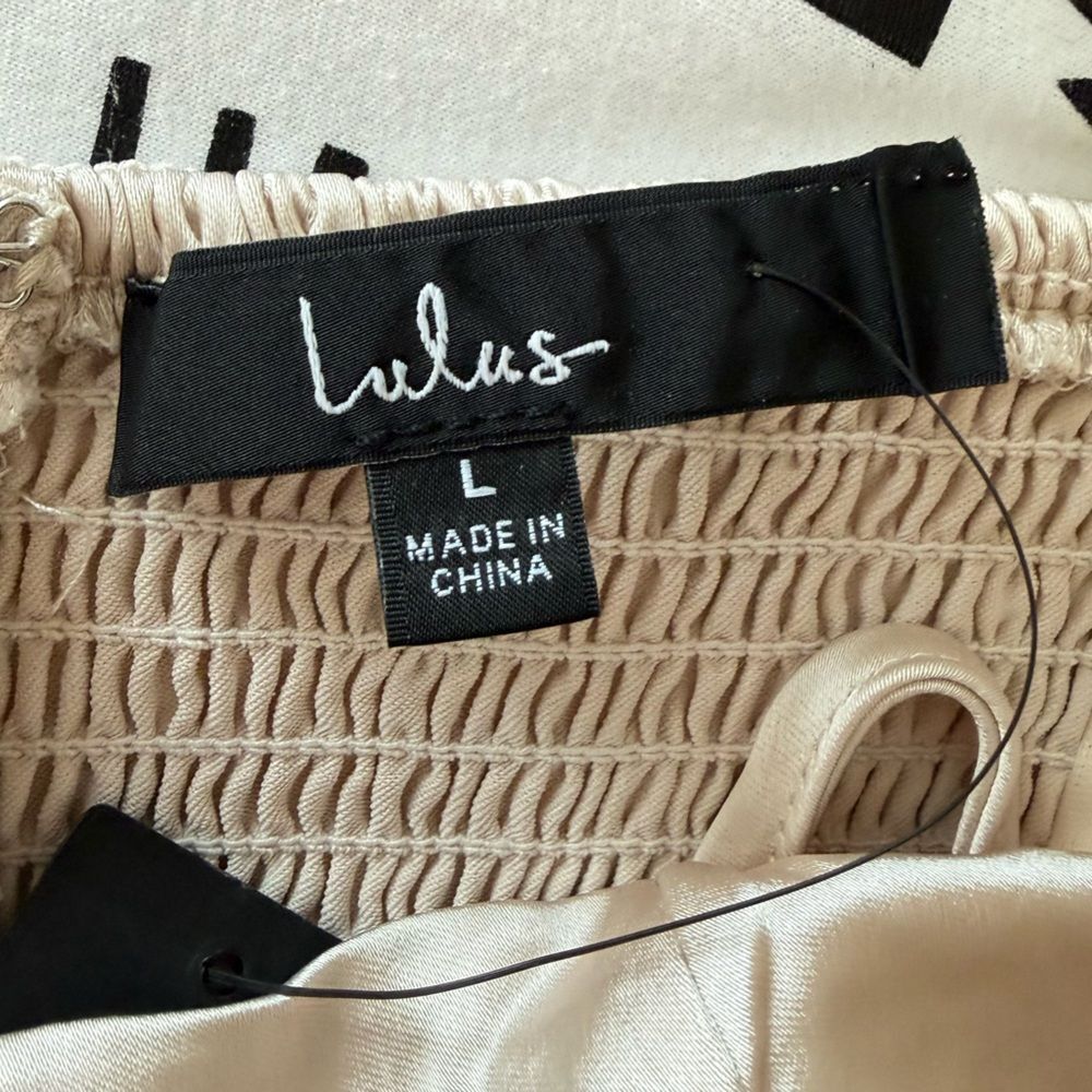 NWT Lulus Stylish Brilliance Champagne Satin Sleeveless Wide-Leg Jumpsuit Large - Picture 9 of 9